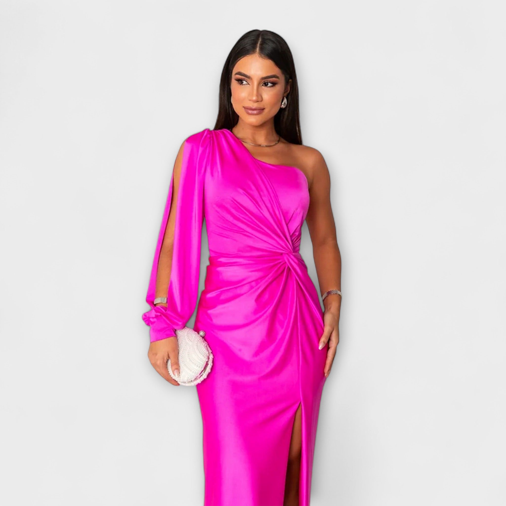 Julie - Elegancka sukienka z wyrafinowaniem